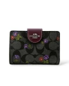 กระเป๋าสตางค์ COACH CM986 MEDIUM CORNER ZIP WALLET IN SIGNATURE CANVAS WITH COUNTRY FLORAL PRINT (SVW6M)