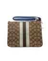 กระเป๋าคล้องมือ COACH DEMPSEY GALLERY POUCH IN SIGNATURE JACQUARD WITH STRIPE AND COACH PATCH (SVR1V)