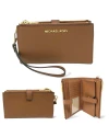 กระเป๋าคล้องมือ Michael Kors 35F8GTVW0L Jet Set Travel Double-Zip Wristlet  (LUGGAGE)