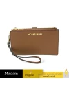 กระเป๋าคล้องมือ Michael Kors 35F8GTVW0L Jet Set Travel Double-Zip Wristlet  (LUGGAGE)