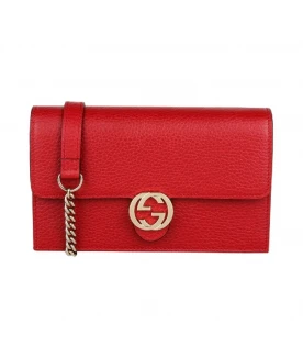 กระเป๋า GUCCI GG INTERLOCKING WOC (RED) 