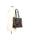 กระเป๋าสะพายไหล่ COACH 6474 GALLERY TOTE WITH WILDFLOWER PRINT (SVA47)