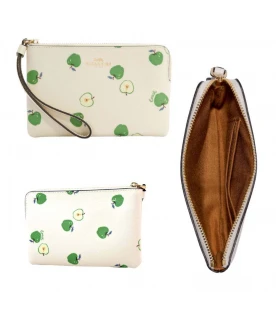 กระเป๋าคล้องมือ COACH 6978 CORNER ZIP WRISTLET WITH APPLE PRINT (IMCAH)