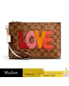 COACH C2890 ROWAN POUCH IN SIGNATURE CANVAS WITH LOVE PRINT (IMLOT) COACH C2890 ROWAN POUCH IN SIGNATURE CANVAS WITH LOVE PRINT (IMLOT)