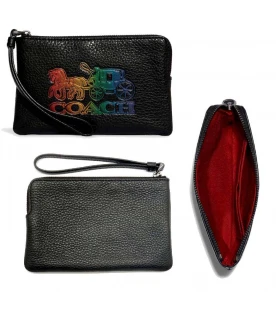กระเป๋าคล้องมือ COACH C7419 CORNER ZIP WRISTLET WITH HORSE AND CARRIAGE (QBM2)