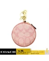 พวงกุญแจ COACH C8238 CIRCULAR COIN POUCH IN SIGNATURE JACQUARD (IMRRJ)