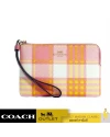 กระเป๋าคล้องมือ COACH C8683 CORNER ZIP WRISTLET WITH GARDEN PLAID PRINT (IMTVT)