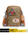 กระเป๋าสะพายข้าง COACH CJ671 STANTON CROSSBODY IN SIGNATURE CANVAS WITH PATCHES (QBE7V)