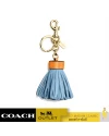 พวงกุญแจ COACH F58505 LEATHER TASSEL BAG CHARM (GDCFL) 